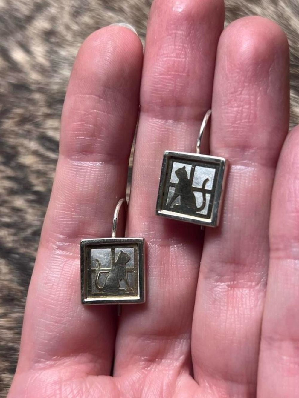 Sterling silver cat in window overlay earrings